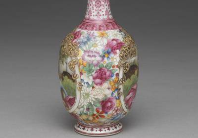 图片[3]-Vase with tubular handles with Western figure on a polychrome ground in falangcai painted enamels, Qianlong reign (1736-1795), Qing dynasty-China Archive